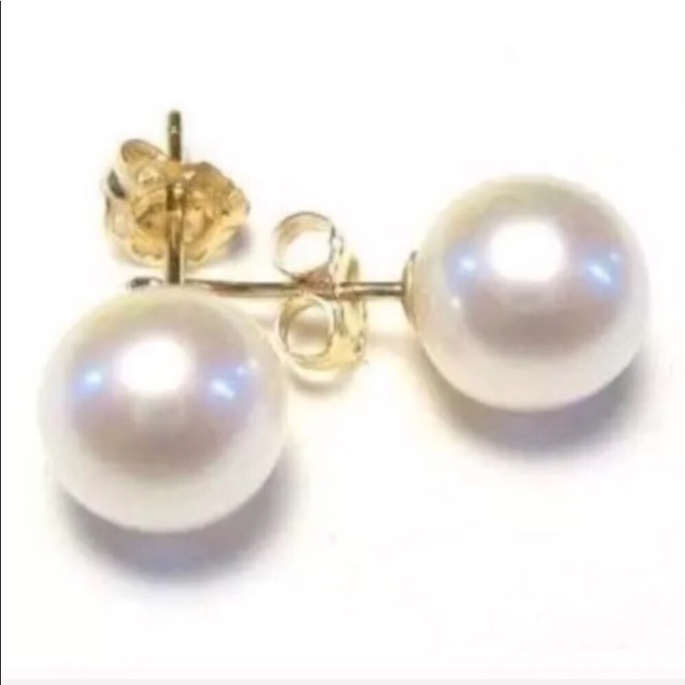 14k Solid Yellow Gold White Pearl Stud Earrings